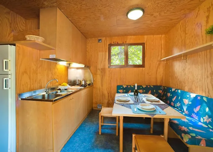 אתר קמפינג Lido ביביונה